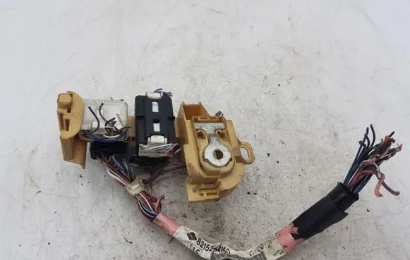 Toyota Avensis Verso Other wiring loom 8215244150