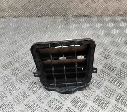 Audi A7 S7 4G Quarter panel pressure vent 4G8819302