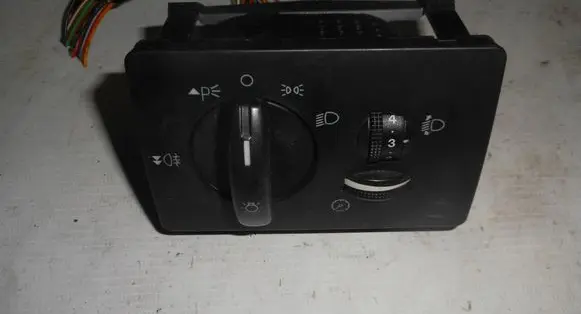 Ford Focus Light switch 4M5T13A024AA 04059700