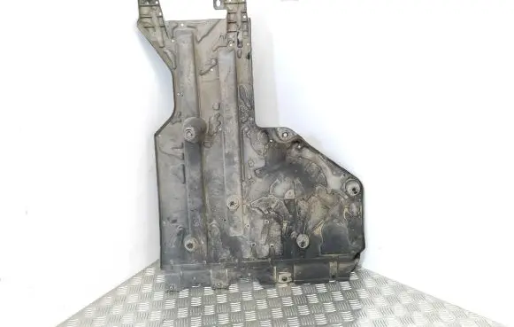 Citroen DS7 Crossback Front bumper skid plate/under tray 9813584080 GE0041955 MQU22150