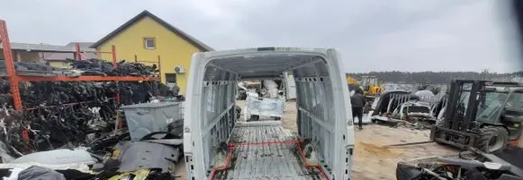 Renault Master III Rear bodywork DQNG