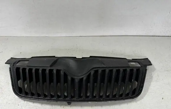Skoda Fabia Mk2 (5J) Front grill 5j0853668c