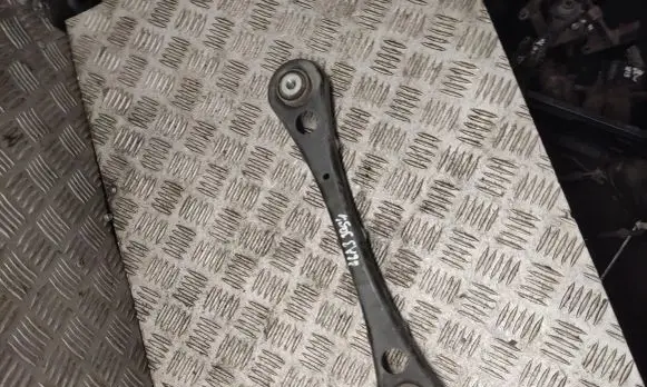 Rear upper control arm/wishbone