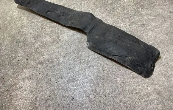 Citroen C4 III e-C4 Fender end trim 