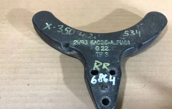Jaguar XJ X350 Rear differential mounting bracket 2W936A026A