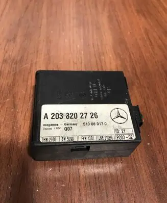 Mercedes-Benz E W211 Alarm control unit/module A2038202726 510080170