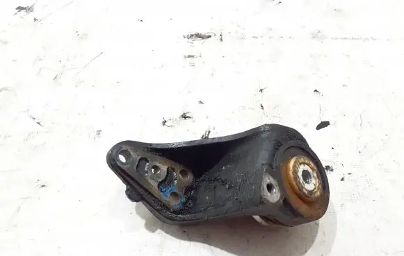 Land Rover Range Rover L405 Front differential bracket LR056079