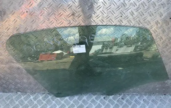 Citroen C3 Front door window glass four-door