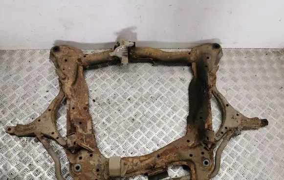 Honda CR-V Front subframe