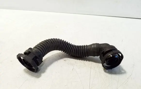Volkswagen PASSAT B8 Breather/breather pipe/hose 