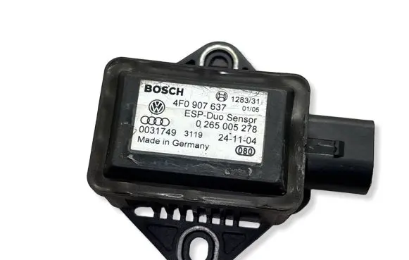 Audi A4 S4 B7 8E 8H ESP acceleration yaw rate sensor 4F0907637
