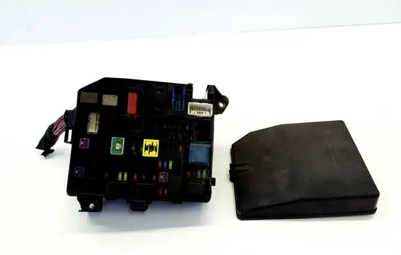 Fuse box set