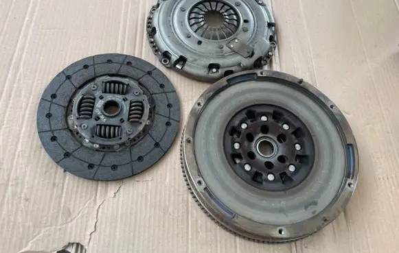 Volkswagen Crafter Clutch set kit 04L141025J