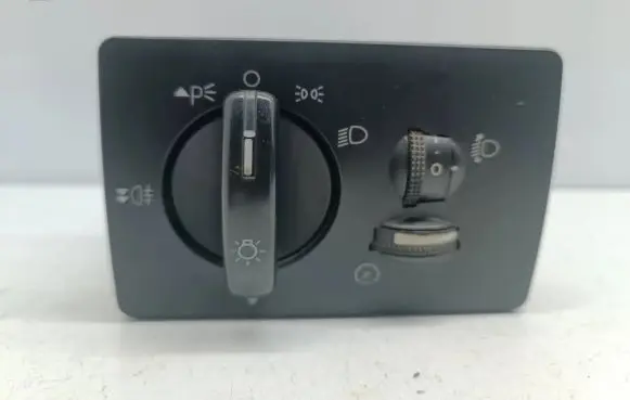 Ford Focus C-MAX Light switch 3M5T13A024AB