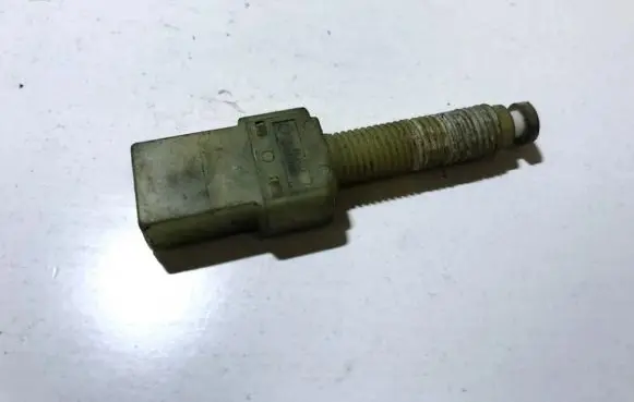 Audi A8 S8 D2 4D Brake pedal sensor switch 443945515