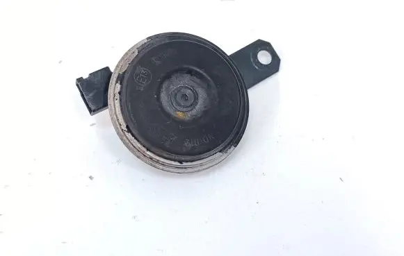 Toyota Prius+ (ZVW40) Horn signal 8652047010 2722001530