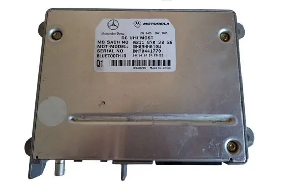 Mercedes-Benz E W211 Bluetooth control unit module A2118703226
