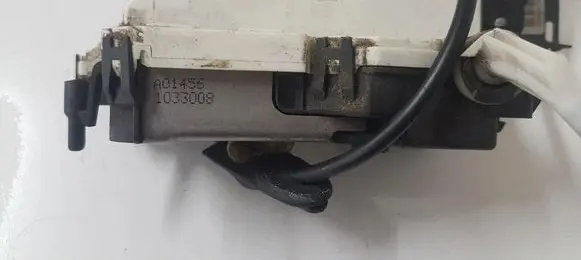 Peugeot 308 Rear door lock 567162 1079M1970I2