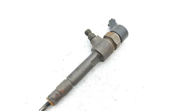 Alfa Romeo 147 Fuel injector 0445110119