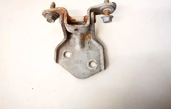 Hyundai Atos Classic Rear door lower hinge