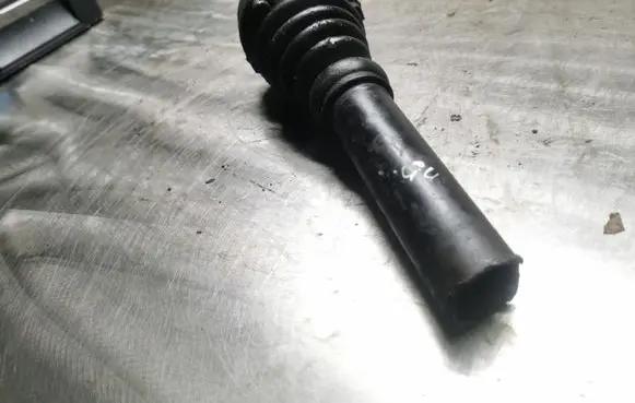 Volkswagen Golf IV Driveshaft inner CV joint 