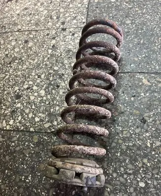 Jeep Grand Cherokee (WJ) Front coil spring