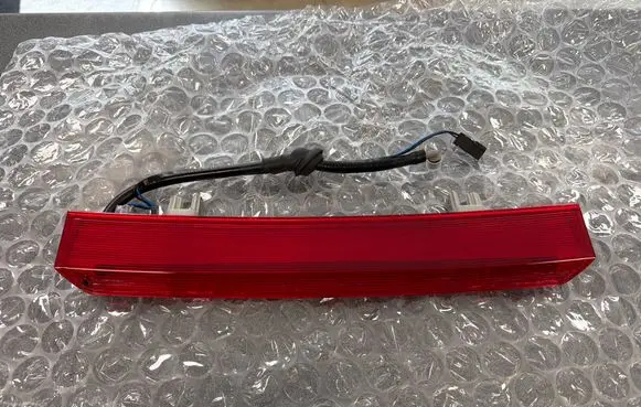 BMW X5 F15 Third/center stoplight 63257290090 15A761009B