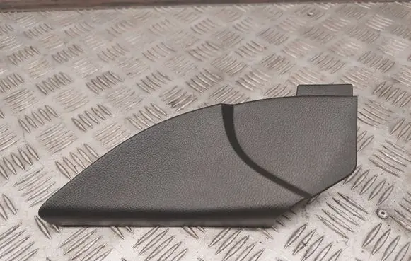 Dodge RAM Fuel tank cap trim 1HA43TRMAA