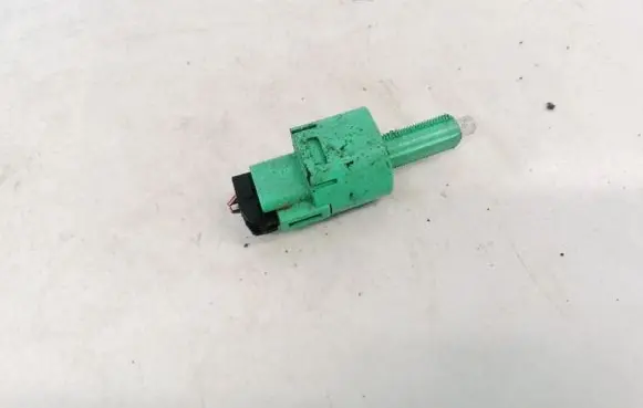 Toyota Avensis T270 Brake pedal sensor switch