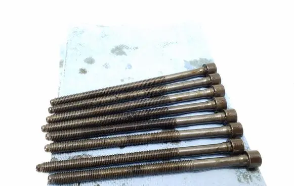 Audi A6 S6 C6 4F Cylinder head bolts 