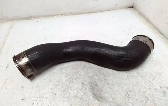 Mercedes-Benz E W212 Intercooler hose/pipe