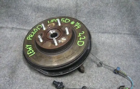 Honda Civic Front wheel hub spindle knuckle