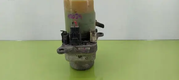 Ford Focus Power steering pump 1040085011094F