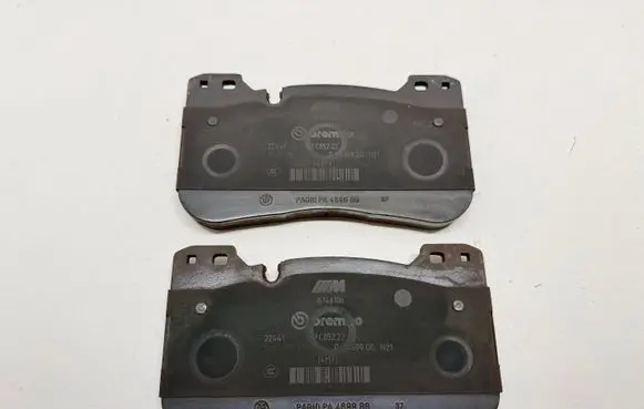 BMW M8 F93 Gran Coupe Brake pads (front) 8746106 7883262 469966