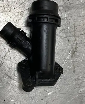 BMW 5 E60 E61 Engine coolant pipe/hose 11122247744