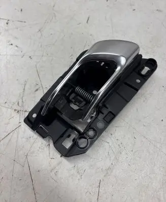 Porsche Macan (95B) Front door interior handle 95B837020