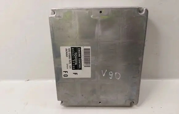 Toyota Corolla Verso AR10 Engine control unit/module 896610F100 MB1758007625