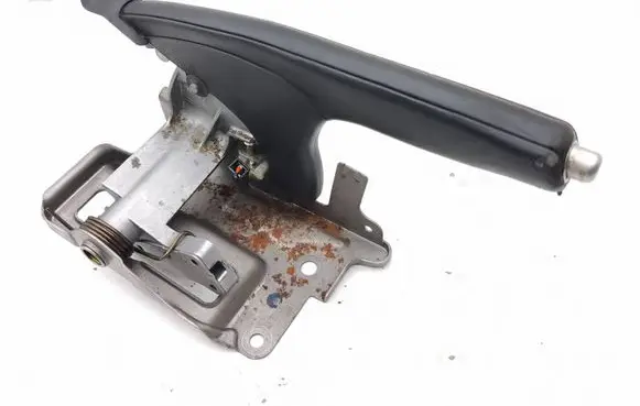 Lexus IS 220D-250-350 Handbrake/parking brake lever assembly