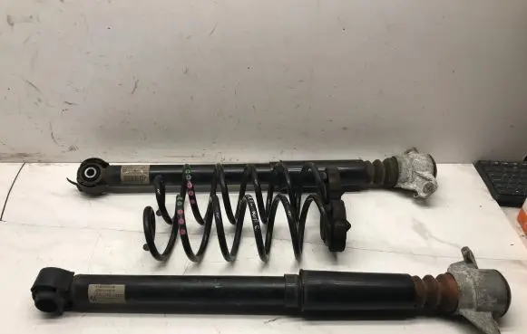 Audi A5 8T 8F Rear shock absorber with coil spring 8T0513035M 814902001440