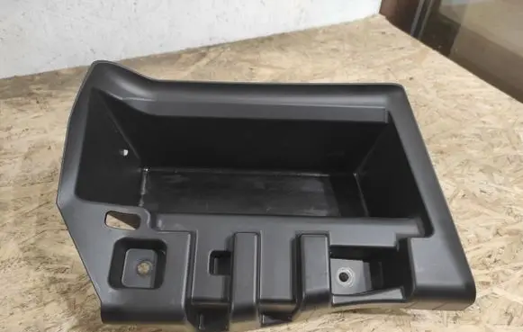 BMW 5 G30 G31 Glove box 7373580 A068147 17949110