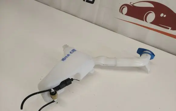Seat Ibiza III (6L) Windshield washer fluid reservoir/tank 6Q0955453