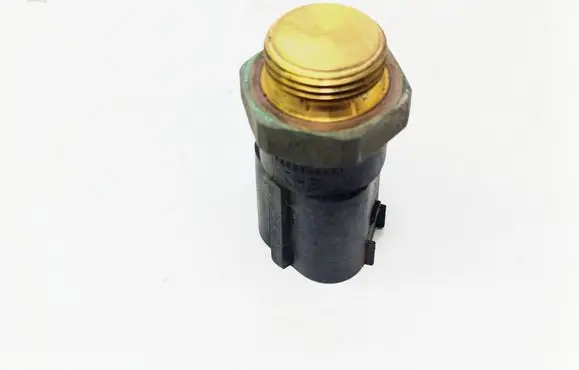 Coolant temperature sensor