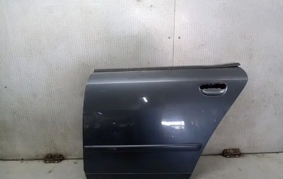 Audi A4 S4 B6 8E 8H Rear door