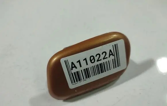 Peugeot 207 Headlight washer spray nozzle cap/cover 9680137880