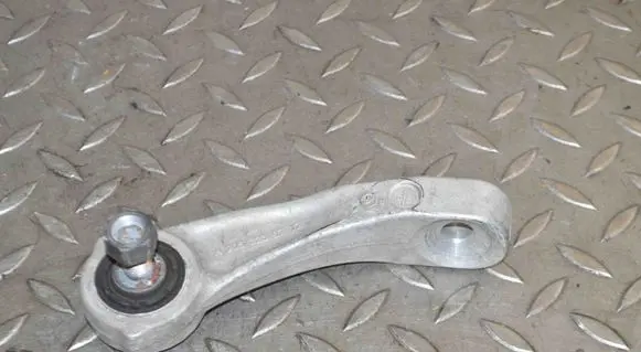 Front anti-roll bar/stabilizer link