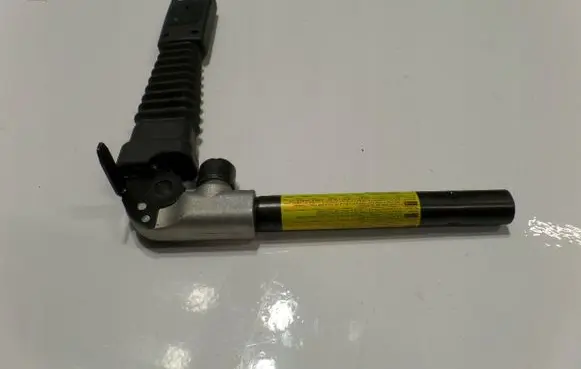 KIA Sorento Seat belt trim 888102PAS