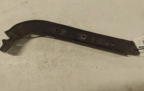 Volvo V50 Rear bumper mounting bracket 30678076