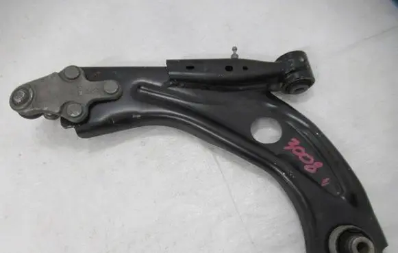 Peugeot 3008 II Front control arm 7AAA220052554D