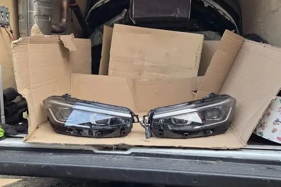Volkswagen PASSAT B9 Headlights/headlamps set 3J1941036 3J1941035