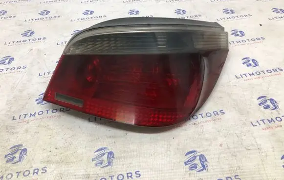 BMW 5 E60 E61 Rear/tail lights 6910768